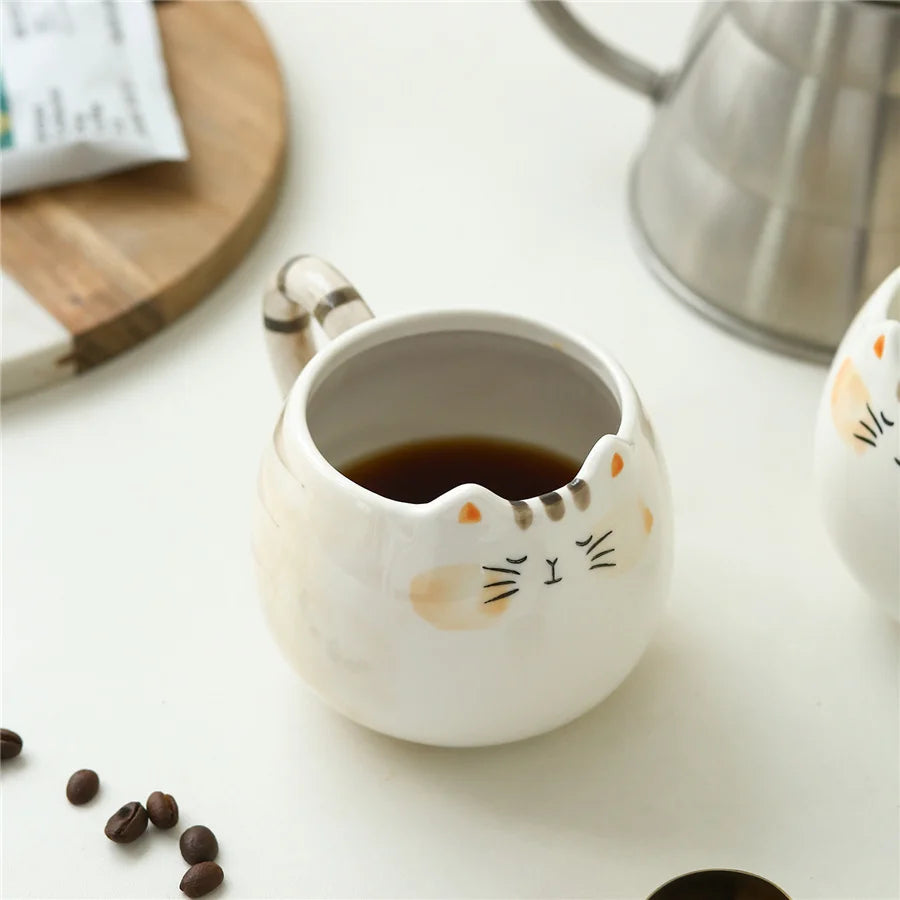 Cat Lover’s Mug – 380ml Ceramic Cup, Adorable Gift Idea
