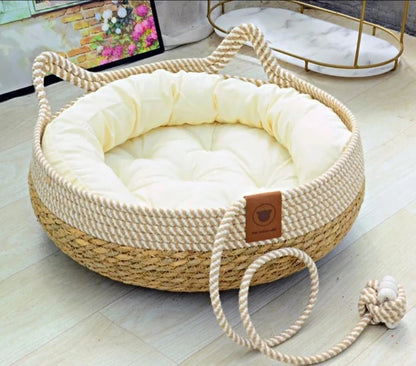 Handmade Woven Cat Bed – Natural Rattan Design
